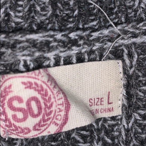 gray sweater - Picture 2 of 2